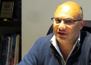 Reino dijo que no cobrar tasas en las facturas de energía lleva a un “desfinanciamiento municipal”